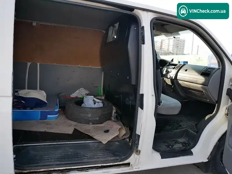 Volkswagen Transporter 2006, фото з оголошення 2 з 6, VIN WV1ZZZ7HZ7H027539