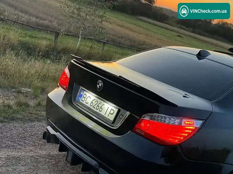 BMW 5 Series 2009, фото з оголошення 1 з 17, VIN WBANV1C52AC445857