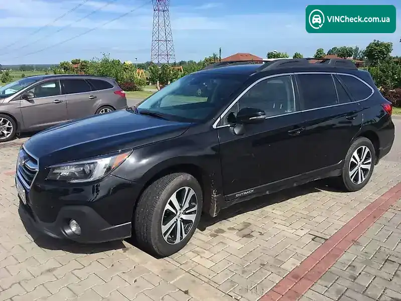 Subaru Outback 2018, фото з оголошення 1 з 12, VIN 4S4BSANCXJ3212234