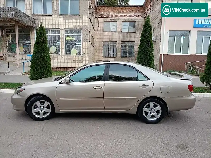 Toyota Camry 2005, фото з оголошення 1 з 12, VIN 4T1BE32K45U945684