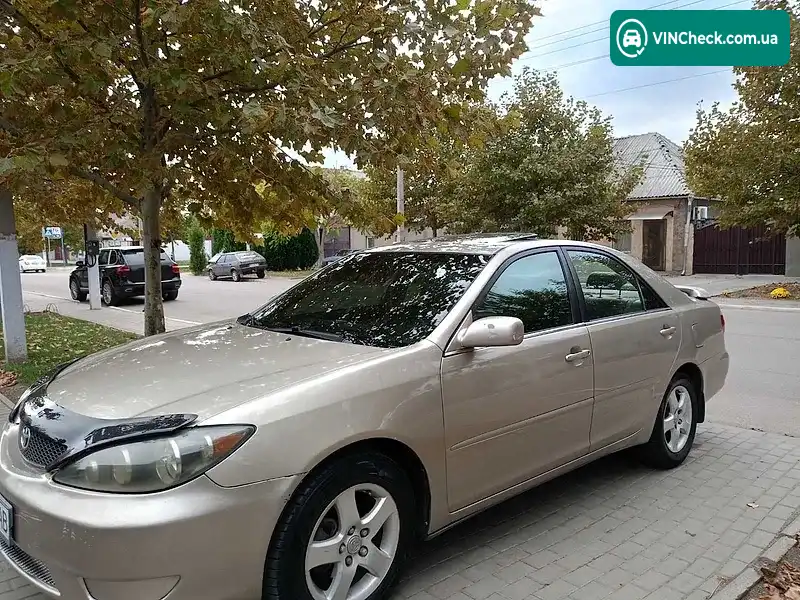 Toyota Camry 2005, фото з оголошення 2 з 12, VIN 4T1BE32K45U945684