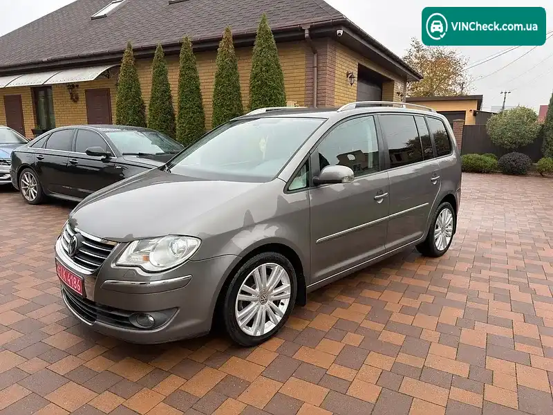 Volkswagen Touran 2009, фото з оголошення 2 з 18, VIN WVGZZZ1TZ9W054083