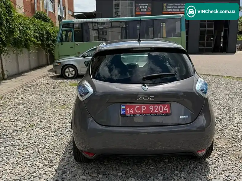 Renault Zoe 2017, фото з оголошення 2 з 20, VIN VF1AGVYF057356250