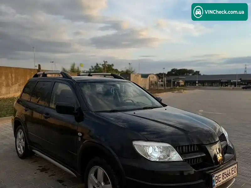 Mitsubishi Outlander 2004, фото з оголошення 1 з 20, VIN JMBXNCU5W5U000808