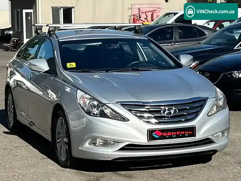 Hyundai Sonata 2010, фото з оголошення 2 з 20, VIN KMHEC41CBBA199624