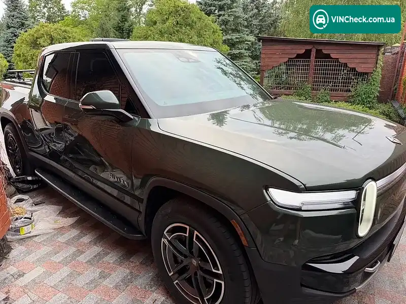 Rivian R1T 2024, фото з оголошення 2 з 11, VIN 7FCTGBAA8SN035994
