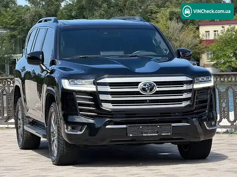 Toyota Land Cruiser 2021, фото з оголошення 1 з 20, VIN JTMABABJ004000356