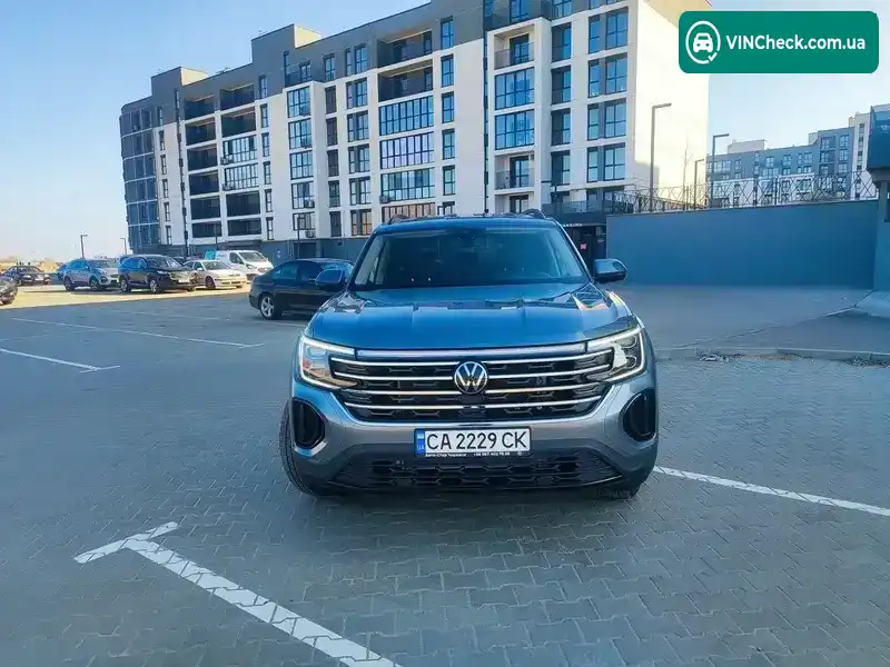 Volkswagen Atlas 2023, фото з оголошення 2 з 20, VIN 1V2HR2CA6RC534817