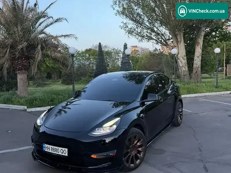 Tesla Model Y 2023, фото з оголошення 1 з 41, VIN 7SAYGDEE2PA154165