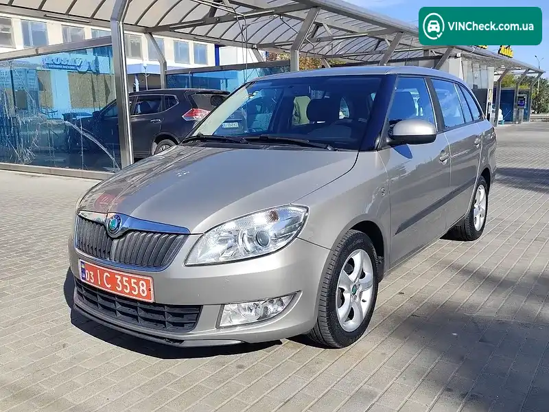 Skoda Fabia 2010, фото з оголошення 1 з 20, VIN TMBJK25J6B3055081