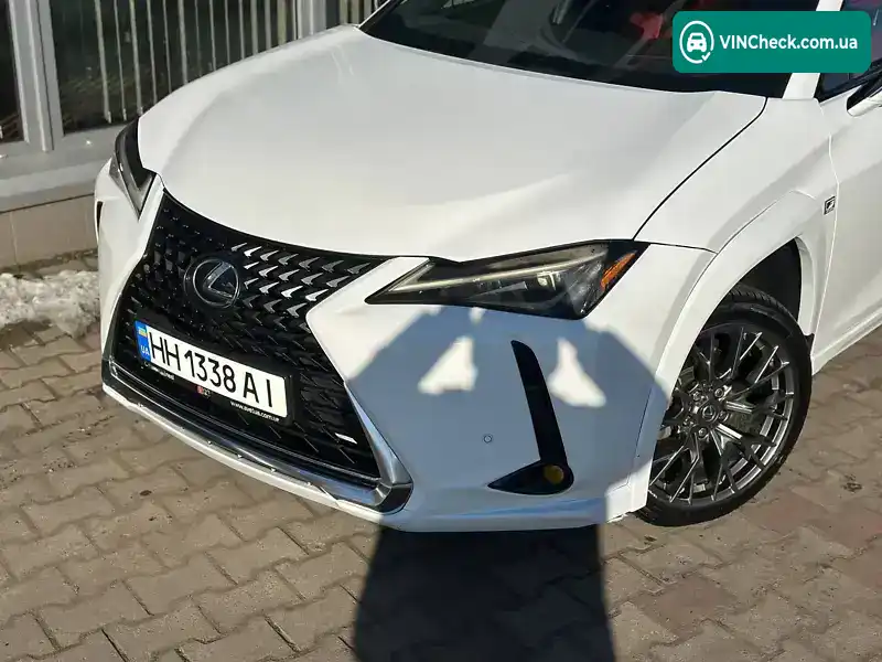 Lexus UX 2019, фото з оголошення 2 з 10, VIN JTHY3JBH5K2010287