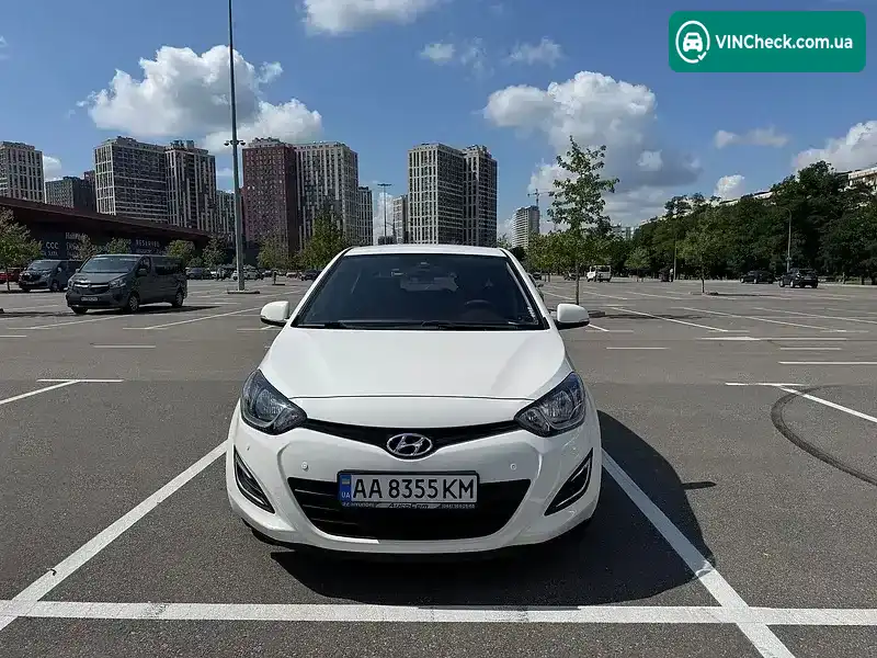 Hyundai i20 2014, фото з оголошення 1 з 18, VIN MALBA51CBEM631028