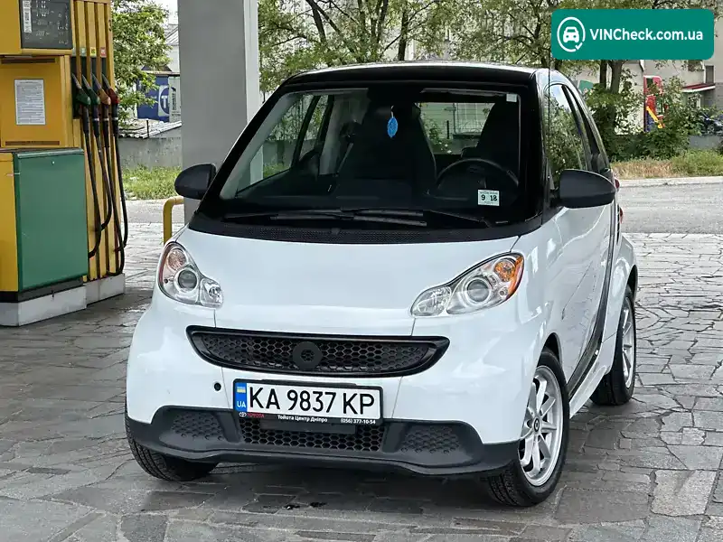 Smart Fortwo 2013, фото з оголошення 2 з 21, VIN WMEEJ3BA1DK711230
