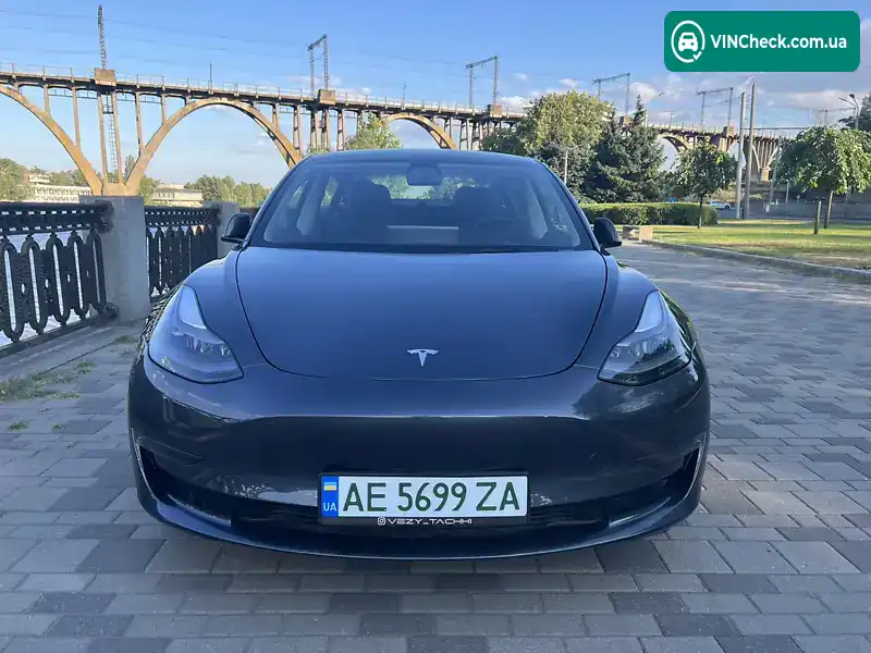 Tesla Model 3 2023, фото з оголошення 1 з 9, VIN 5YJ3E1EA9PF613512
