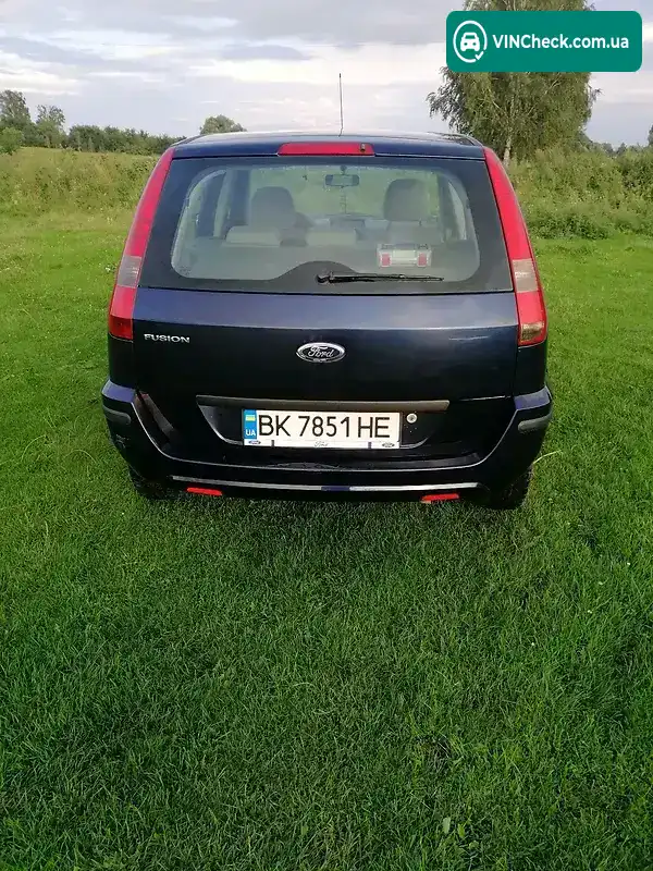 Ford Fusion 2004, фото з оголошення 2 з 11, VIN WF0UXXGAJU4G82018