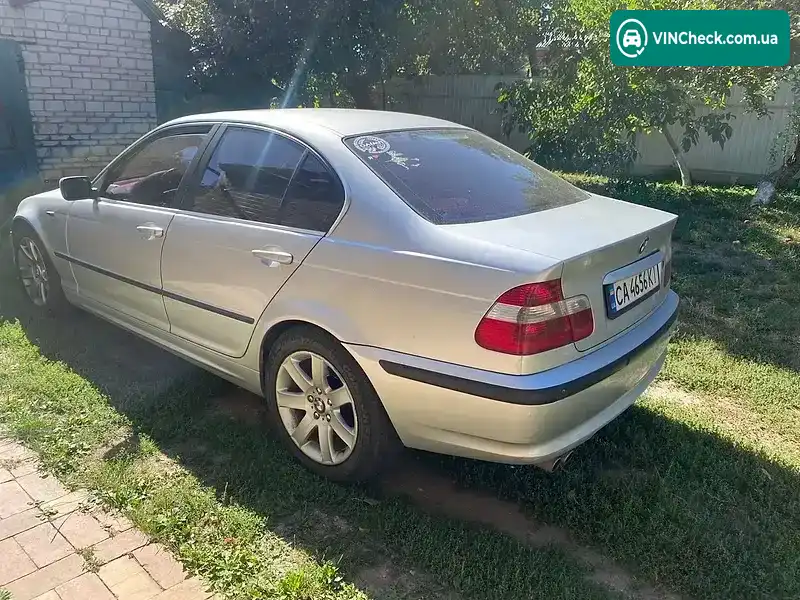 BMW 3 Series 2004, фото з оголошення 2 з 3, VIN WBAEV11010KK54099