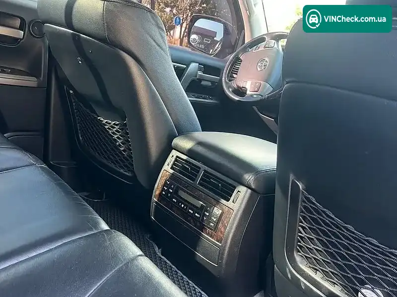 Toyota Land Cruiser 2011, фото з оголошення 2 з 20, VIN JTMHV05J304058716