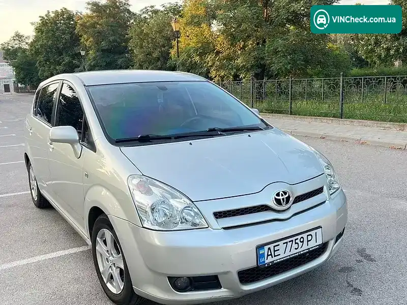 Toyota Corolla Verso 2005, фото з оголошення 1 з 12, VIN NMTER16R60R056995