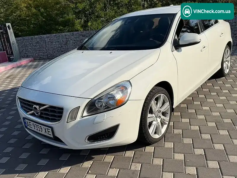 Volvo S60 2013, фото з оголошення 1 з 19, VIN YV1612FS1D2224328