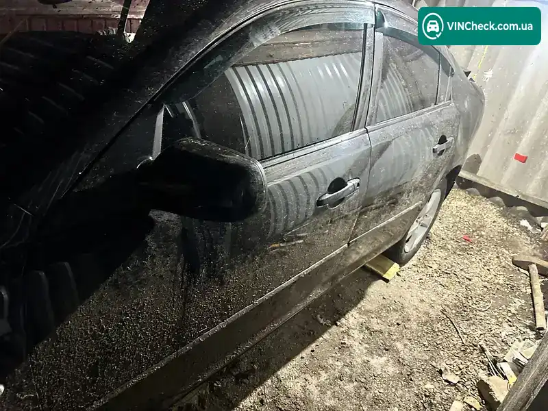Mazda 3 2005, фото з оголошення 1 з 4, VIN JMZBK12Z261262929