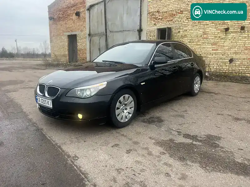 BMW 5 Series 2003, фото з оголошення 2 з 11, VIN WBANA31090B015214