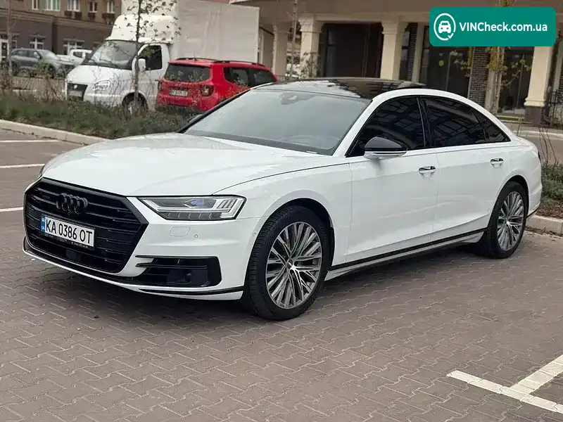 Audi A8 2018, фото з оголошення 1 з 21, VIN WAUZZZF84JN008828