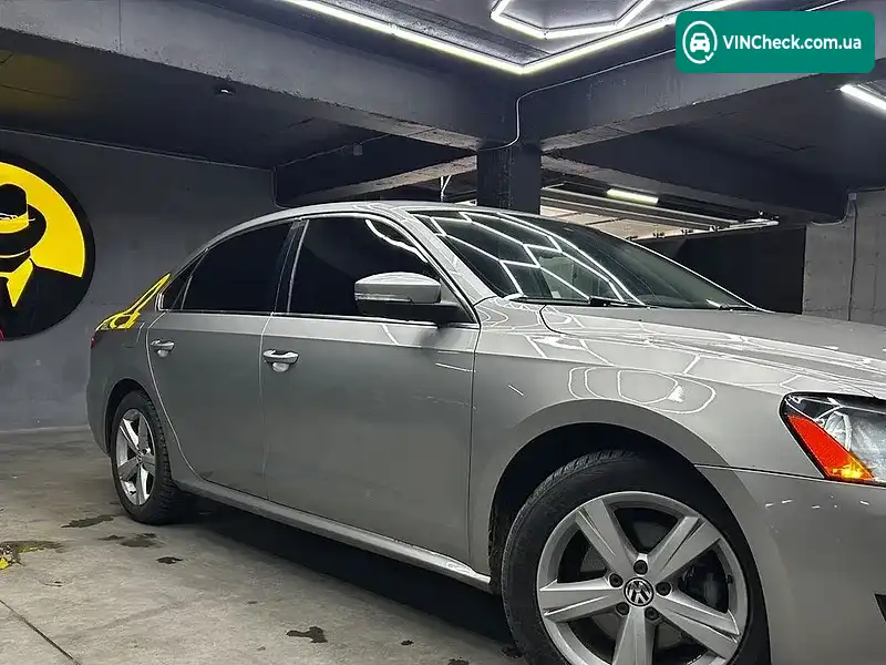 Volkswagen Passat 2012, фото з оголошення 2 з 20, VIN 1VWBN7A39DC072697
