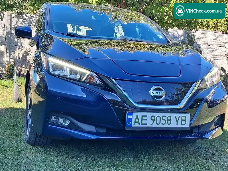 Nissan Leaf 2020, фото з оголошення 1 з 8, VIN 1N4BZ1CPXLC310615