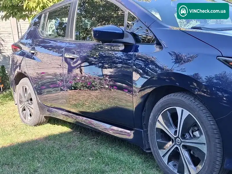 Nissan Leaf 2020, фото з оголошення 2 з 8, VIN 1N4BZ1CPXLC310615