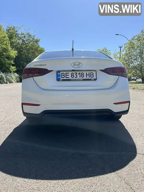 Hyundai Accent 2018, фото з оголошення 2 з 12, VIN 3KPC24A37JE020567