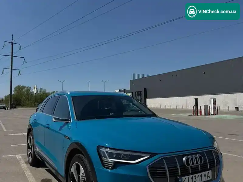 Audi e-tron 2019, фото з оголошення 1 з 20, VIN WAUZZZGE1KB002248