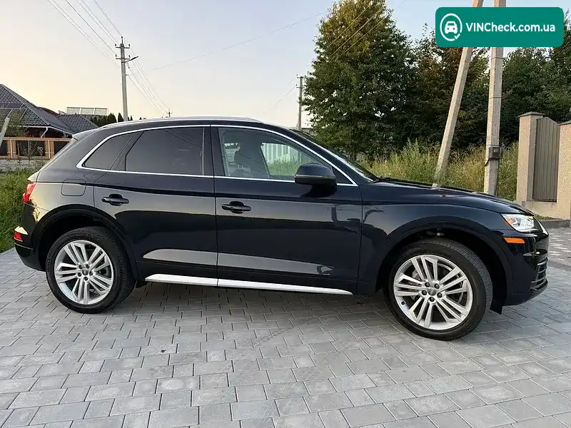 Audi Q5 2020, фото з оголошення 2 з 20, VIN WA1BNAFY4L2069175