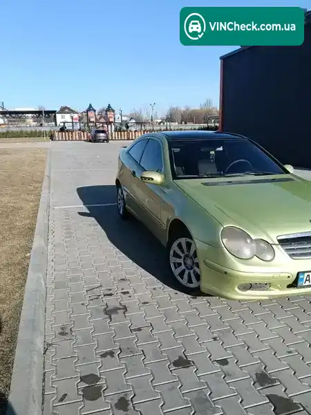 Mercedes-Benz C-Class 2002, фото з оголошення 1 з 15, VIN WDB2037421A392892
