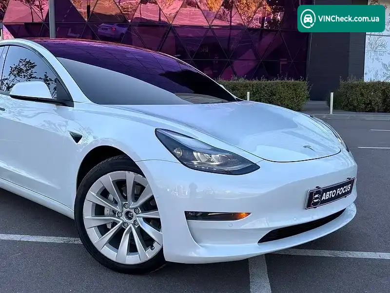 Tesla Model 3 2022, фото з оголошення 2 з 20, VIN 5YJ3E1EB5NF266430