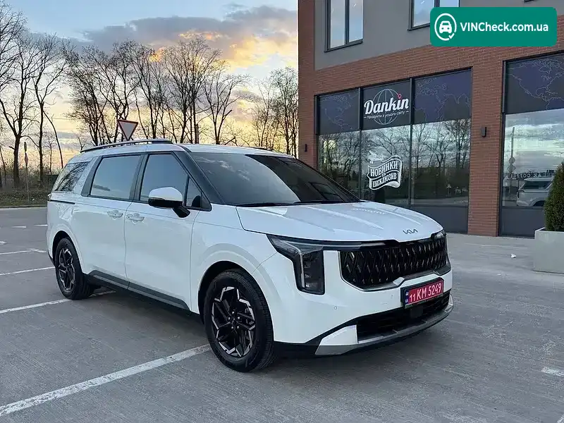 Kia Carnival 2024, фото з оголошення 1 з 20, VIN KNANB81BBSS470588