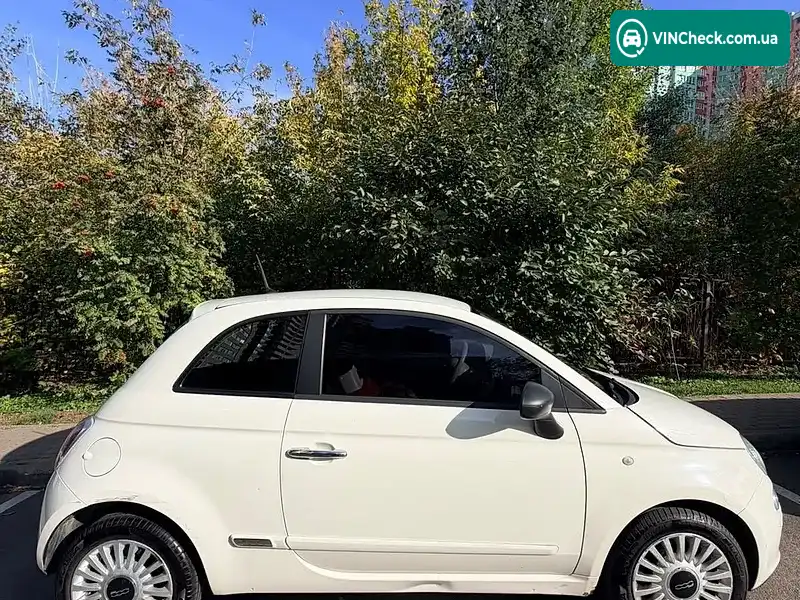 Fiat 500 2013, фото з оголошення 2 з 12, VIN ZFA31200000975698