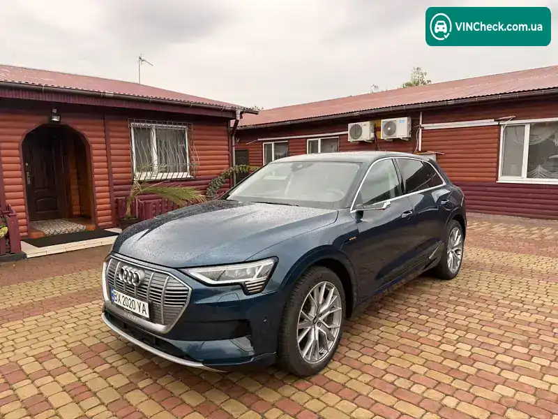 Audi e-tron 2019, фото з оголошення 1 з 21, VIN WAUZZZGE0LB007846