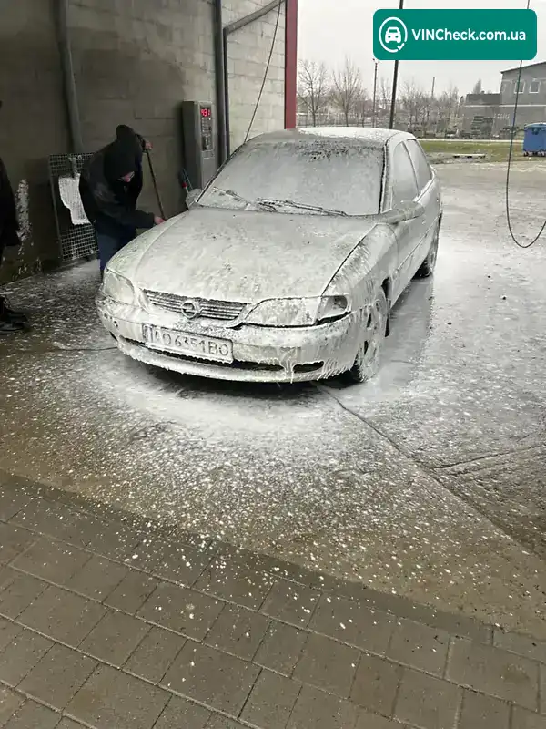 Opel Vectra 1996, фото з оголошення 2 з 3, VIN W0L000036T5206432