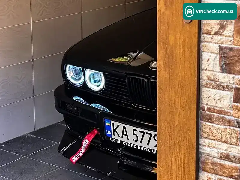 BMW 3 Series 1987, фото з оголошення 1 з 7, VIN WBAAK510109838377