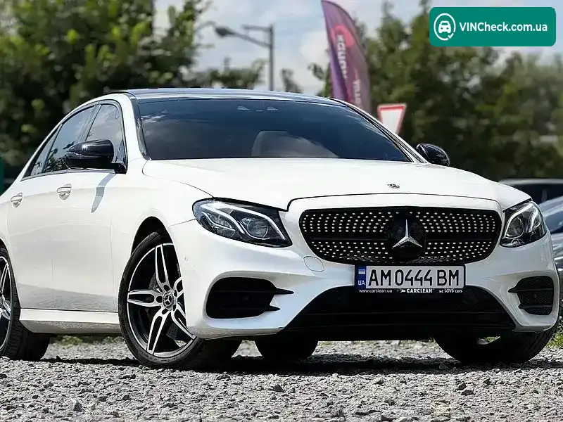Mercedes-Benz E-Class 2019, фото з оголошення 2 з 20, VIN WDDZF8EB5LA718839