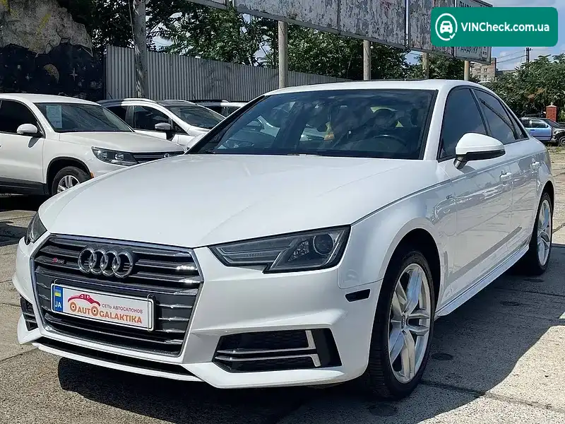 Audi A4 2016, фото з оголошення 2 з 20, VIN WAUKMAF45HN045069