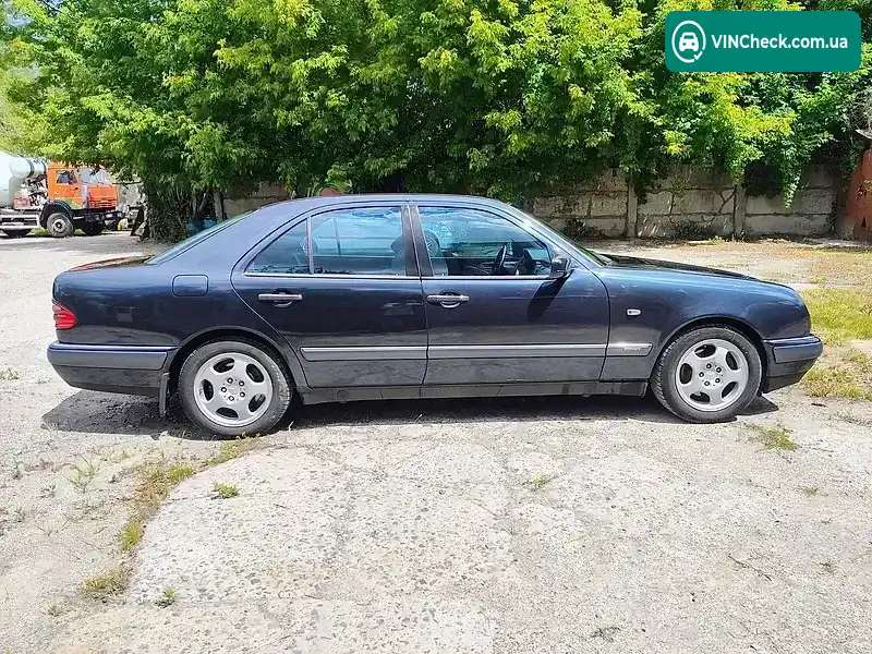 Mercedes-Benz E-Class 1997, фото з оголошення 2 з 11, VIN WDB2100631A577769