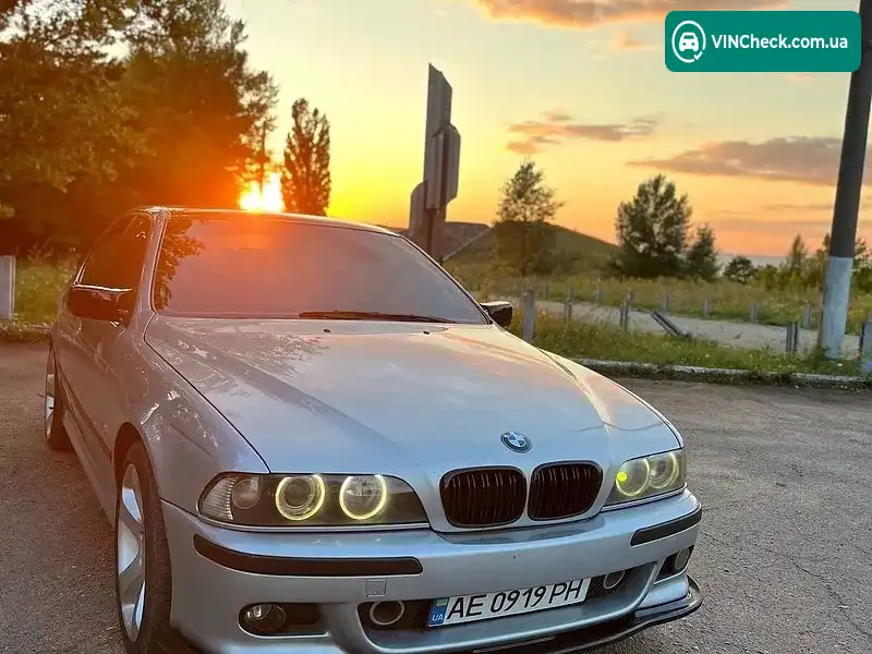 BMW 5 Series 1998, фото з оголошення 1 з 20, VIN WBADD31020BU47341