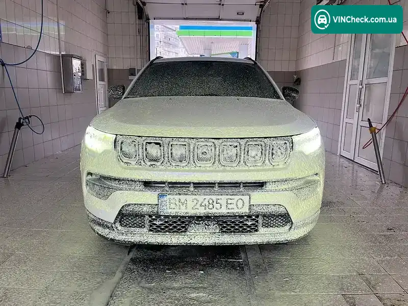 Jeep Compass 2021, фото з оголошення 2 з 21, VIN 3C4NJDBB3NT130597