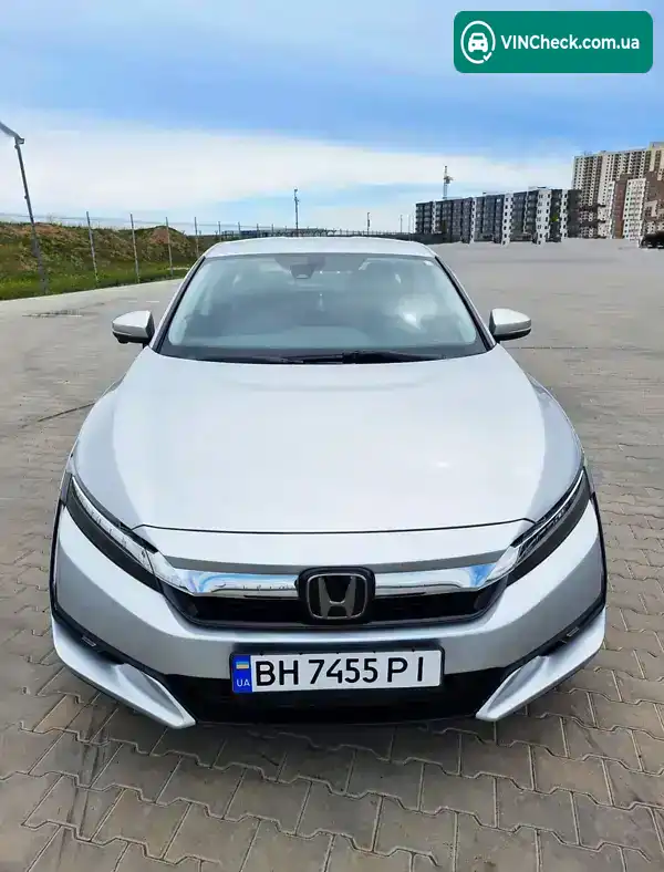 Honda Clarity 2018, фото з оголошення 2 з 21, VIN JHMZC5F17JC007053