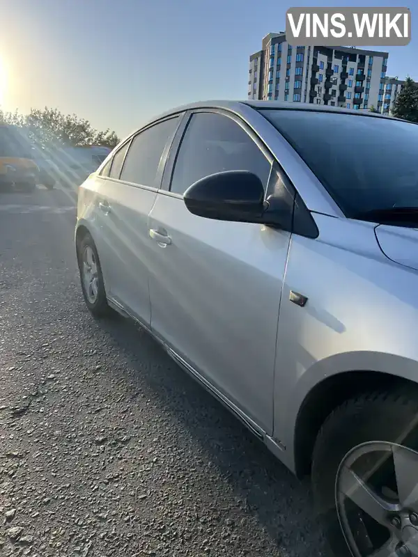 Chevrolet Cruze 2014, фото з оголошення 2 з 10, VIN 1G1PC5SB8E7379774