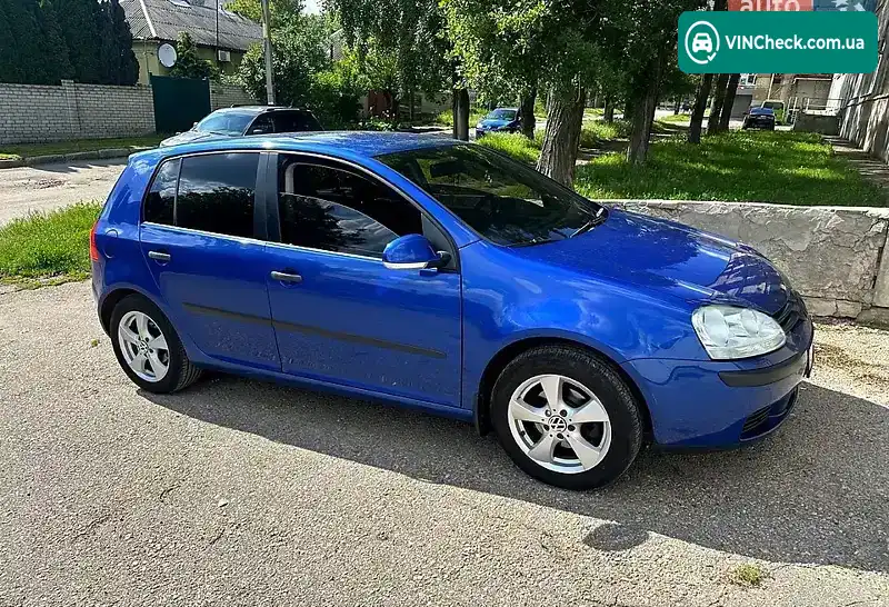 Volkswagen Golf 2004, фото з оголошення 1 з 17, VIN WVWZZZ1KZ5P022081