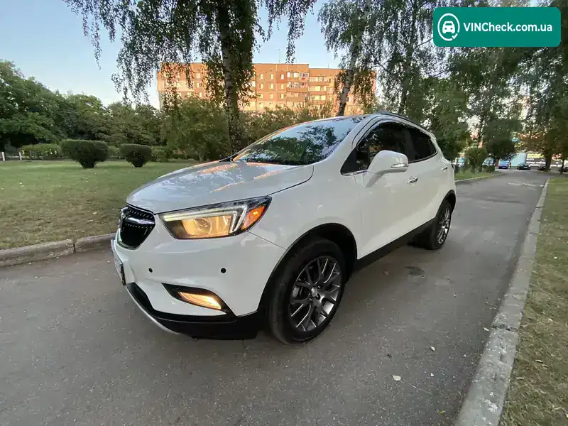 Buick Encore 2018, фото з оголошення 1 з 20, VIN KL4CJ1SB8KB734675