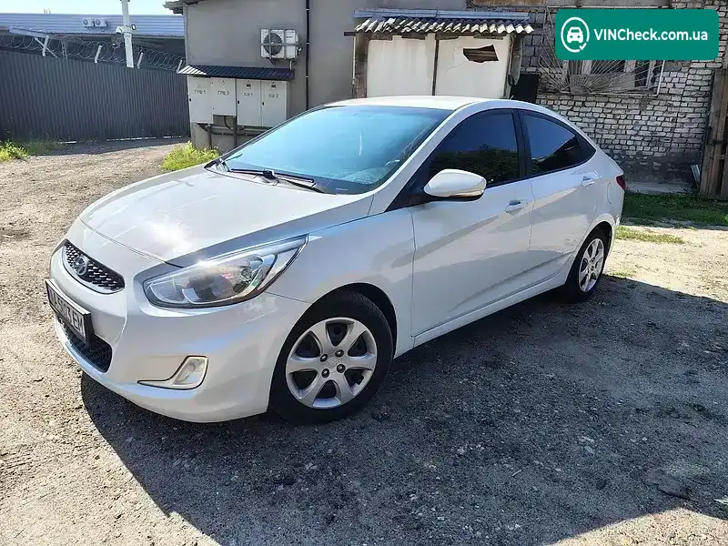 Hyundai Accent 2018, фото з оголошення 2 з 20, VIN KMHCT41UAJU445089