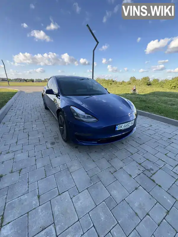 Tesla Model 3 2021, фото з оголошення 2 з 17, VIN 5YJ3E1EBXMF965485